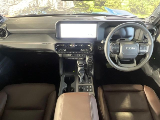 ランドクルーザー2502.8 ZX ディーゼル 4WD