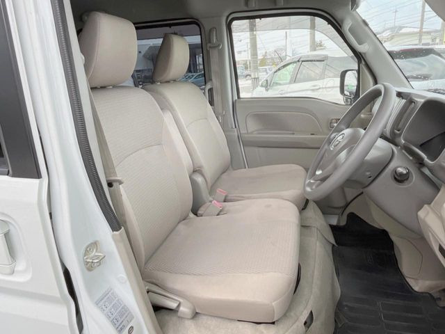 �^�]�ȃV�[�g���͎g�p�������Ȃ��A�ǍD�ȏ�ԂƂȂ��Ă��܂��B���J�Ɏg���Ă������Ƃ��悭�킩��܂��ˁB