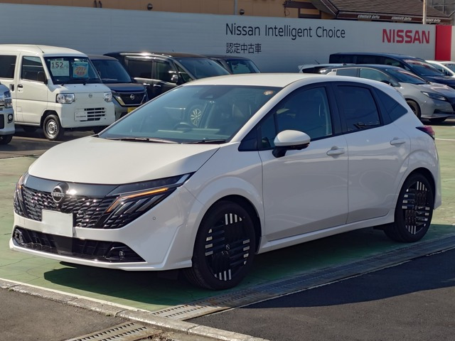 ノートオーラ1.2 G FOUR 4WD