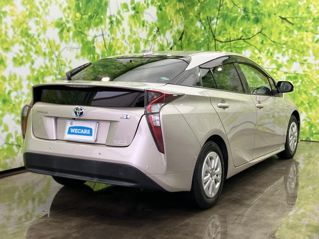 プリウス1.8 S セーフティ プラス