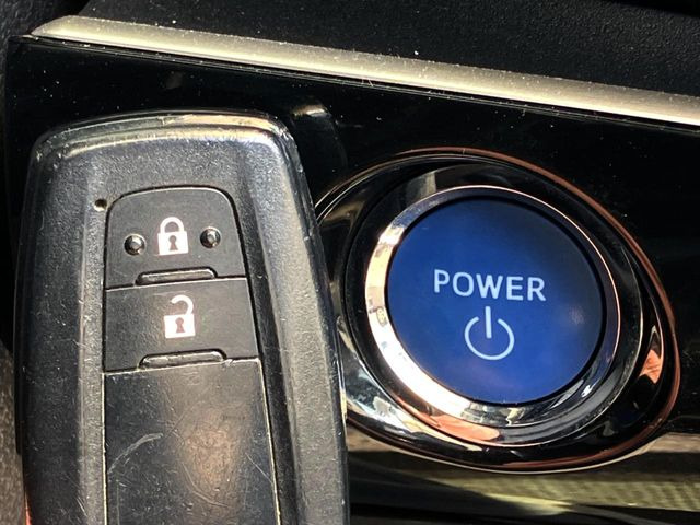 ���y�X�}�[�g�L�[&�X�^�[�g�V�X�e���z�g�т����X�}�[�g�L�[�����o�����ƂȂ��A�h�A�̎{���E�������\�ŁA�����v�b�V���ŃG���W�����X�^�[�g!!