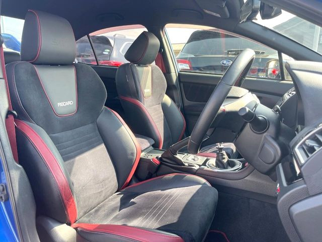 �y��p�X�|�[�c�V�[�g�z�z�[���h���ɗD��A�J�[�u���̑̂������}�����Ă���܂��B�܂��A�̂Ƀt�B�b�g���邩�獘��w�������ɂ����A�����O�h���C�u�⍂�����s�ł����K�ɂ��߂������������܂���