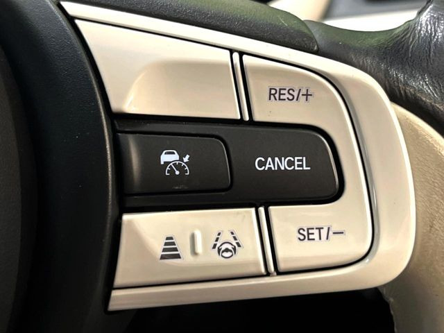 �y�z���_�Z���V���O�z���s���ɑO���̎ԗ�����F�����A�Փ˂������Ȏ��͌x��ƃu���[�L�ŏՓˉ���Ɣ�Q�y�����A�V�X�g�B�����S�Ƀh���C�u�����y���݂��������܂��B