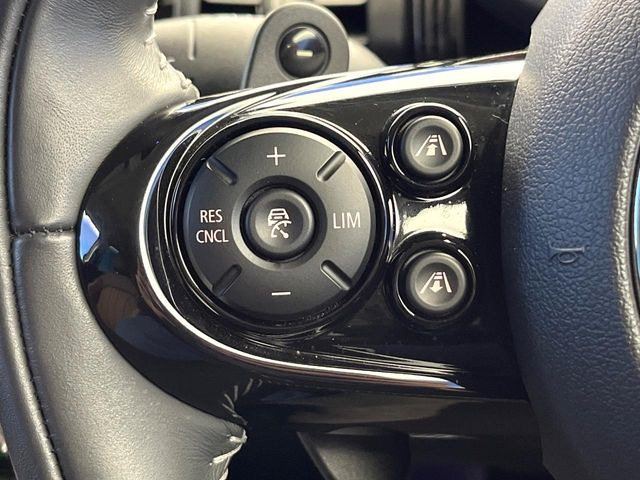 �����[�_�[�N���[�Y�R���g���[��:�O�̎ԂƂ̎Ԋԋ��������ɂƂ�A��葬�x�Ŏ������s���Ă���鎟����̃N���[�Y�R���g���[��!��ɍ������H�⎩���Ԑ�p���H�Ŏg�p����֗��ȋ@�\�ł�!