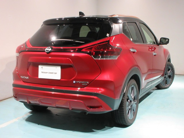 キックス1.2 X FOUR 90周年記念車 (e-POWER) 4WD