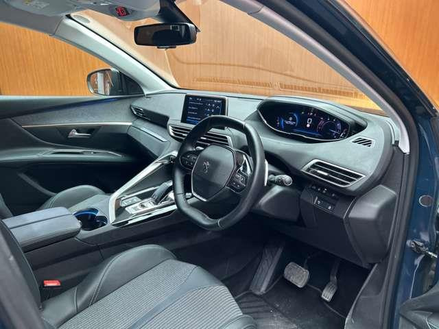 5008アリュール ブルーHDi ディーゼル