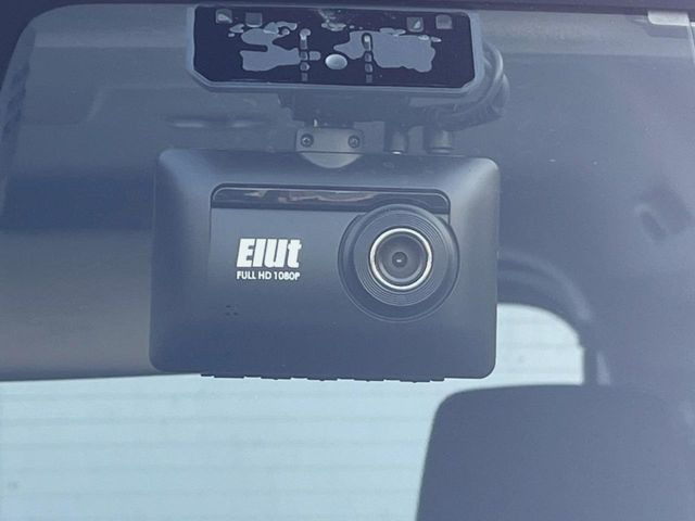 �y�h���C�u���R�[�_�[�z�h���C�u���R�[�_�[����!���s���͂������A������^�]�⎖�̂ɑ��������ہA�f���ŋL�^���A����̃��X�N�ɔ����܂��B���L�^�pSD�J�[�h�͂��q�l�����g�ł��������������K�v������܂��B