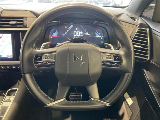 DS7クロスバックグランシック ブルーHDi ディーゼル