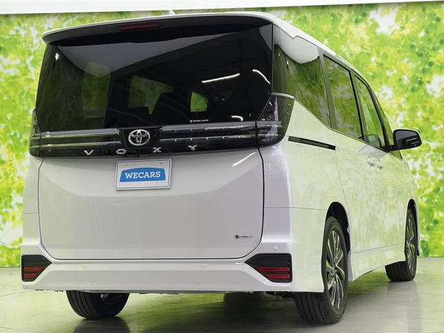 ヴォクシー1.8 ハイブリッド S-Z