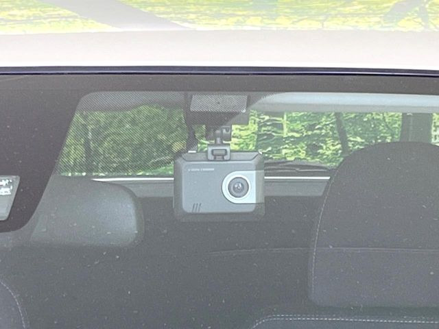 �y�h���C�u���R�[�_�[�z�h���C�u���R�[�_�[����!���s���͂������A������^�]�⎖�̂ɑ��������ہA�f���ŋL�^���A����̃��X�N�ɔ����܂��B���L�^�pSD�J�[�h�͂��q�l�����g�ł��������������K�v������܂��B