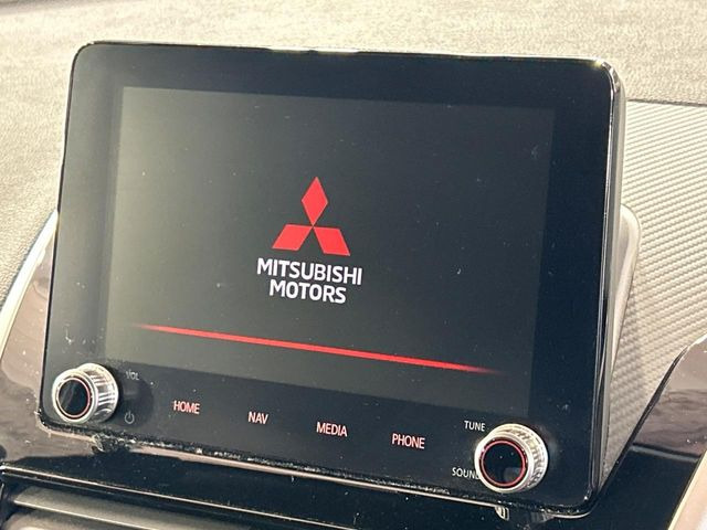 �y�����i�r�z�l�C�̏����i�r�𑕔����Ă���܂��B�i�r�̎g���₷���͂������A�I�[�f�B�I�@�\���[��!�L�����v�◷�s�͂������A�ʋ΂┃�����ȂǕ��i�̃h���C�u���y�����Ȃ�͂���