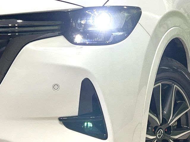 �yLED�w�b�h���C�g�z���V����ԑ��s�����ǍD�Ȏ��E���m�ۂ����S���ĉ^�]�ł��鍂�P�xLED�w�b�h���C�g�𑕔�!�_�����x�������A����d�͂��}�����Ă��܂��B