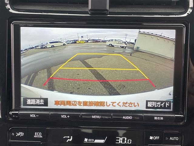 プリウス1.8 A ツーリングセレクション E-Four 4WD