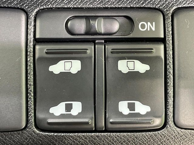 �y�����p���[�X���C�h�h�A�z�X�}�[�g�L�[��^�]�Ȃ̃X�C�b�`�Ō�ȗ����X���C�h�h�A�̊J���\���d��������͂����ăh�A���J����K�v�������A�����Ȃ��q�l�ł��ȒP�ɊJ���߂ł����K�ł���