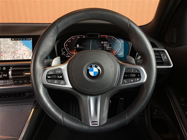 3シリーズセダン320i Mスポーツ