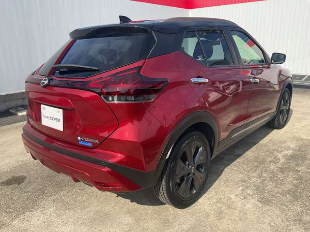 キックス1.2 X 90周年記念車 (e-POWER)