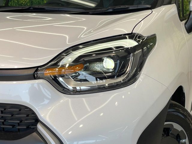 �yLED�w�b�h���C�g�z���V����ԑ��s�����ǍD�Ȏ��E���m�ۂ����S���ĉ^�]�ł��鍂�P�xLED�w�b�h���C�g�𑕔�!�_�����x�������A����d�͂��}�����Ă��܂��B