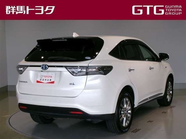 ハリアー2.5 ハイブリッド E-Four プレミアム 4WD