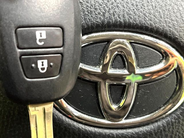 �y�L�[���X�z�������ꂽ�ꏊ����ł��{�^����Ńh�A�̊J���E�{�����ł���̂łƂ��Ă��֗�!�h�A�̌�������ɏ������邱�Ƃ�����܂����