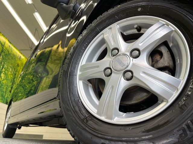 �y13�C���`�A���~�z�C�[���z�O�ςɃ}�b�`�����A���~�z�C�[���𑕒����Ă���܂��B�e��A���~�z�C�[����A�X�^�b�h���X�^�C�����戵�����Ă���܂��B���񂲑��k����������