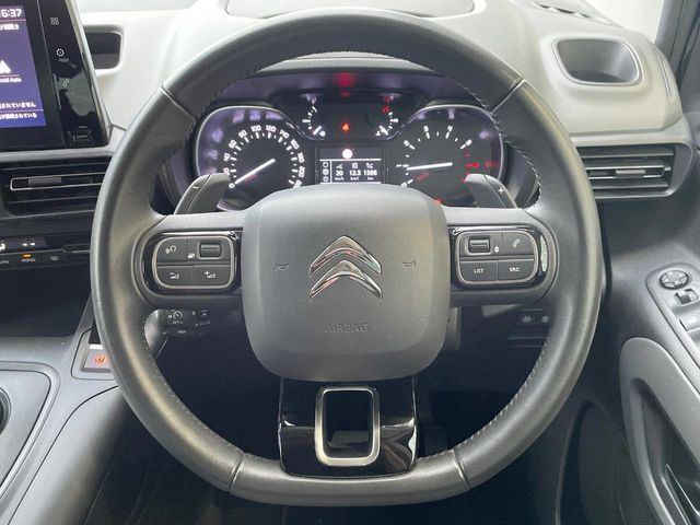 ���n���h�����̃X�������Ȃ��A���ꂢ�ȏ�Ԃ��ێ����Ă���܂��B�e�X�C�b�`���̓�����m�F�ς݂ł��B