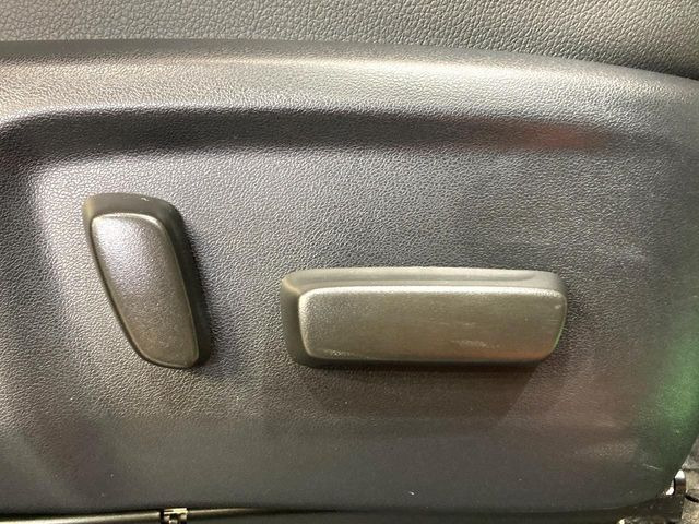 �y�p���[�V�[�g�z�X�C�b�`��ŊȒP�ɃV�[�g�̔��������\!�d��������͂�����܂���!���K�ȃV�[�g�|�W�V�����ɃZ�b�g���āA���K�ȃh���C�u�����y���݂��������B