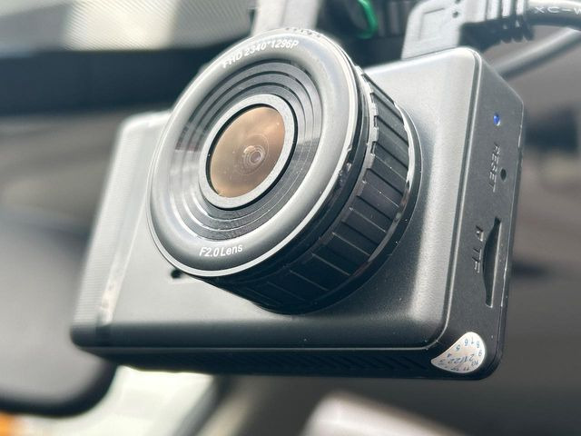 �y�h���C�u���R�[�_�[�z�h���C�u���R�[�_�[����!���s���͂������A������^�]�⎖�̂ɑ��������ہA�f���ŋL�^���A����̃��X�N�ɔ����܂��B���L�^�pSD�J�[�h�͂��q�l�����g�ł��������������K�v������܂��B