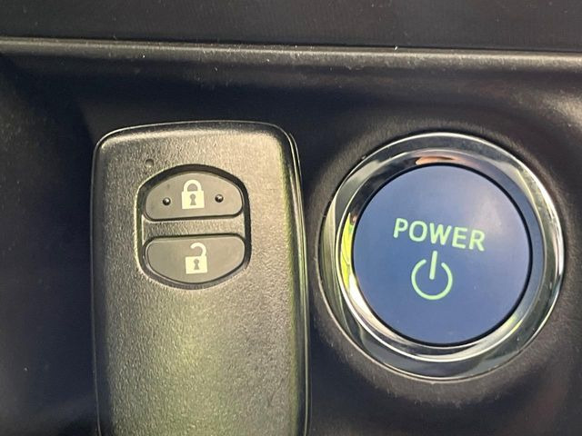 �y�X�}�[�g�L�[�z�J�o����|�P�b�g�ɓ��ꂽ�܂܂ł��h�A�̎{���E�������\�ȃX�}�[�g�L�[�𑕔��B�G���W���̃I���E�I�t�����J�M�����o���K�v����������Ƃ��Ă��֗��ł���