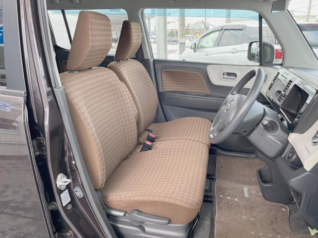 �^�]�ȃV�[�g���͎g�p�������Ȃ��A�ǍD�ȏ�ԂƂȂ��Ă��܂��B���J�Ɏg���Ă������Ƃ��悭�킩��܂��ˁB