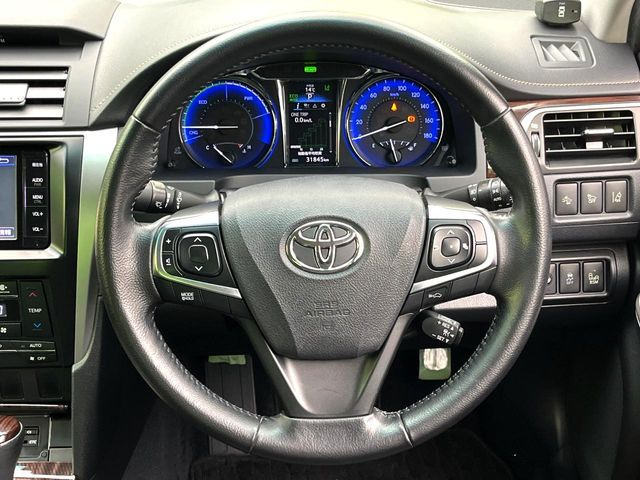 �y�����v�����X�e�A�����O�z�㎿�Ȋv���g�p���邱�ƂŁA��ɂ����������݂ƂĂ��^�]���₷���n���h���ł���