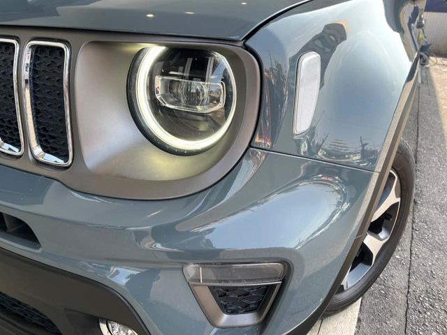 ��LED�w�b�h���C�g:������LED�w�b�h���C�g�ŁA���S�^�]���x����ǍD�Ȏ��E��!