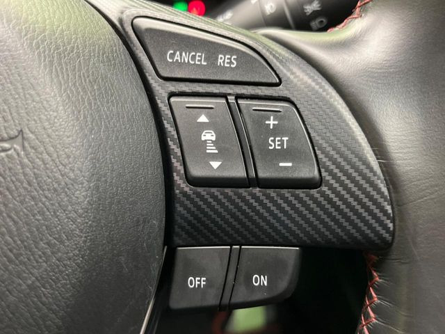 �y�}�c�_�E���[�_�[�N���[�Y�R���g���[���z�������H�ł̒��������s���y��!�����ő��x��ۂN���[�Y�R���g���[�����A�Փˌy���V�X�e���ƘA�g���A�O���̎ԗ������m���ĎԊԂ�ۂ悤�ɑ��x���߂��Ă���܂�!!