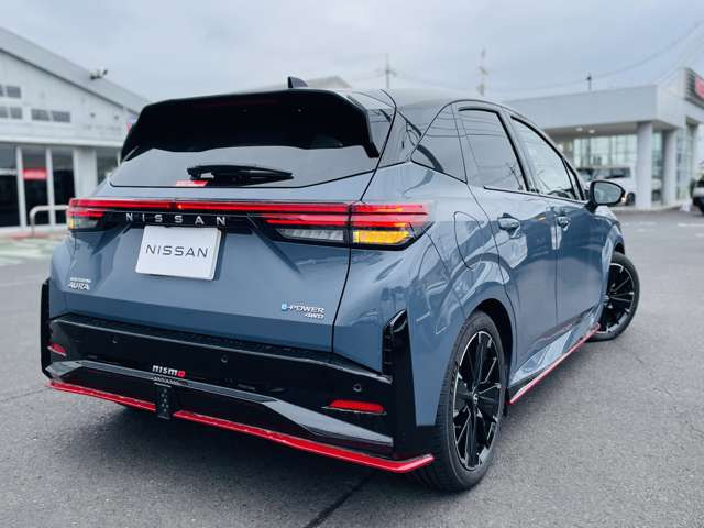 ノートオーラ1.2 NISMO チューンド e-POWER 4WD