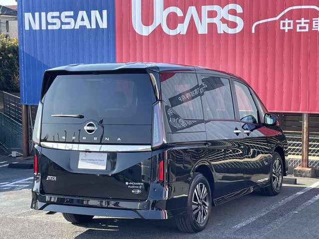 セレナ1.4 e-4ORCE ハイウェイスターV 4WD