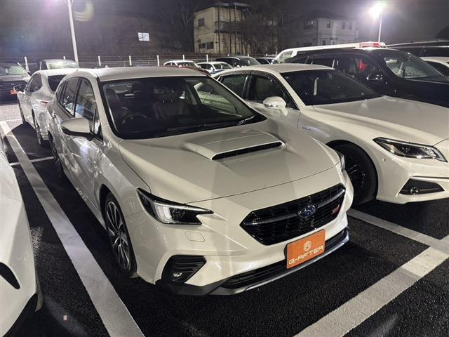 レヴォーグ（スバル）2.4 STI スポーツR EX 4WD　禁煙車 赤革シート 中古車画像