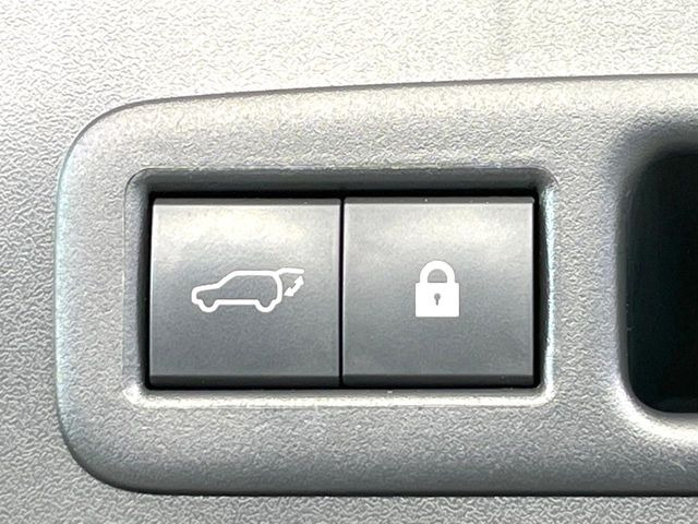 �y�p���[�o�b�N�h�A�z�X�}�[�g�L�[��^�]�Ȃ̃{�^�������������Ń��A�Q�[�g�������ŊJ���܂�!�ו��������Ă��鎞��A�����ʒu�ɂ���o�b�N�h�A��߂�ۂɕ֗��ȋ@�\�ł���