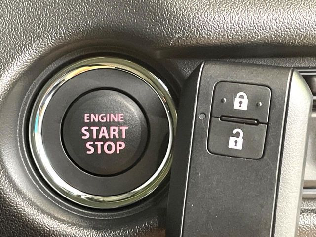 �y�L�[���X�X�^�[�g�V�X�e���z�J�o����|�P�b�g�ɓ��ꂽ�܂܂ł��h�A�̎{���E�������\�ȃX�}�[�g�L�[�𑕔��B�G���W���̃I���E�I�t�����J�M�����o���K�v����������Ƃ��Ă��֗��ł���