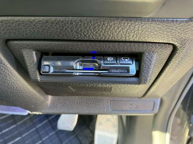 �C�ɂȂ邨�Ԃ�����܂�����E�̓d�b�ԍ����璼�ڂ��X�ɂ��₢���킹���������B�x�����@����ԗ����A��Ԃ܂łȂ�ł������������Ē����܂��B�X�^�b�t�ꓯ���A�����҂����Ă���܂��B