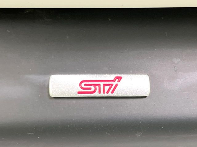 �ySTI�G�A���z�l�C��STI�G�A���𑕔�!�N���}�̊O�ς����X�^�C���b�V���ɂȂ�A�X���ő��݊����ӂ��1��Ɂ􏫗������ւ��鎞�ɂ����Z�[���ɉe�����₷���A���l����l�C�̑����ł�!