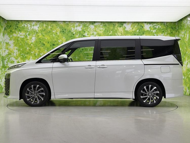 ヴォクシー1.8 ハイブリッド S-Z