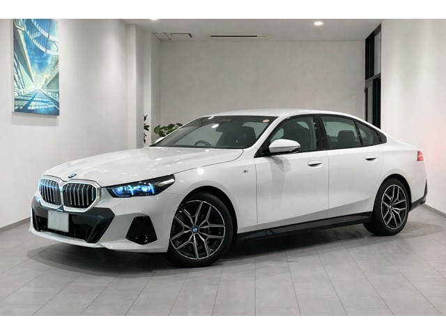 5シリーズセダン523d xドライブ Mスポーツ 4WD