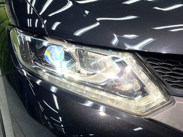 �yLED�w�b�h���C�g�z���V����ԑ��s�����ǍD�Ȏ��E���m�ۂ����S���ĉ^�]�ł��鍂�P�xLED�w�b�h���C�g�𑕔�!�_�����x�������A����d�͂��}�����Ă��܂��B