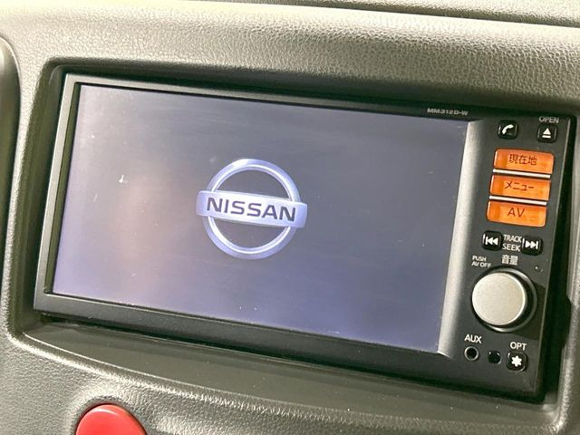 �y�����i�r�z�l�C�̏����i�r�𑕔����Ă���܂��B�i�r�̎g���₷���͂������A�I�[�f�B�I�@�\���[��!�L�����v�◷�s�͂������A�ʋ΂┃�����ȂǕ��i�̃h���C�u���y�����Ȃ�͂���