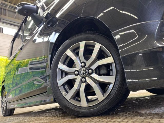 �y����15�C���`�A���~�z�C�[���z�O�ςɃ}�b�`���������A���~�z�C�[���𑕒����Ă���܂��B�e��ЊO�A���~�z�C�[����A�X�^�b�h���X�^�C�����戵�����Ă���܂��B���񂲑��k����������