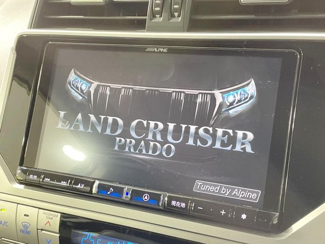 【BIG-X9インチナビ】人気の大画面BIG-Xナビを装備。専用設計で車内の雰囲気にマッチ!ナビ利用時のマップ表示は見やすく、テレビやDVDは臨場感がアップ!いつものドライブがグッと楽しくなります♪