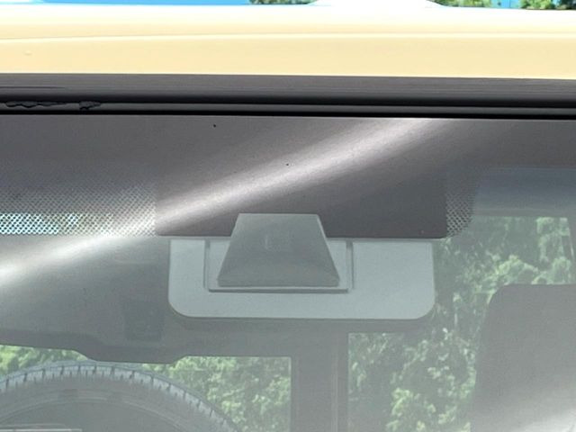 �y�g���^�Z�[�t�e�B�Z���X�z���s���ɑO���̎ԗ�����F�����A�Փ˂������Ȏ��͌x��ƃu���[�L�ŏՓˉ���Ɣ�Q�y�����A�V�X�g�B�����S�Ƀh���C�u�����y���݂��������܂��B