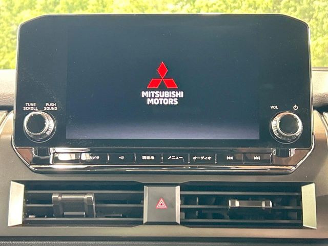 �y���[�J�[�����i�r�z�C���e���A�ɗn�����ރX�^�C���b�V���ȁu��p�݌v�v���[�J�[�i�r�𑕔��􎋔F���⑀�쐫�ȂǊ�{���\�ɂ��D��A���㎿�ȃJ�[���C�t�����y���݂��������܂��B