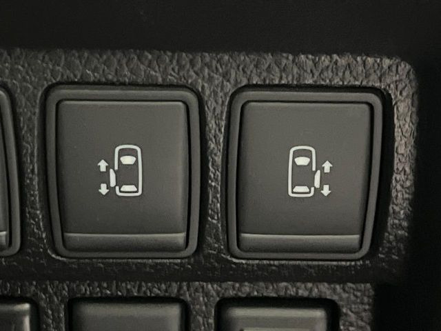 �y�����p���[�X���C�h�h�A�z�X�}�[�g�L�[��^�]�Ȃ̃X�C�b�`�Ō�ȗ����X���C�h�h�A�̊J���\���d��������͂����ăh�A���J����K�v�������A�����Ȃ��q�l�ł��ȒP�ɊJ���߂ł����K�ł���