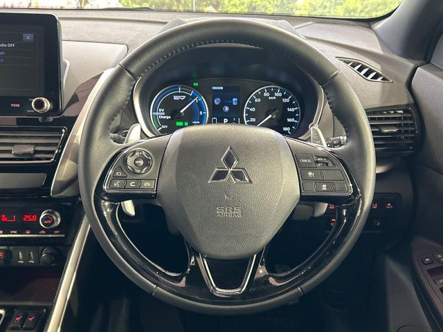 �y�����v�����X�e�A�����O�z�㎿�Ȋv���g�p���邱�ƂŁA��ɂ����������݂ƂĂ��^�]���₷���n���h���ł���