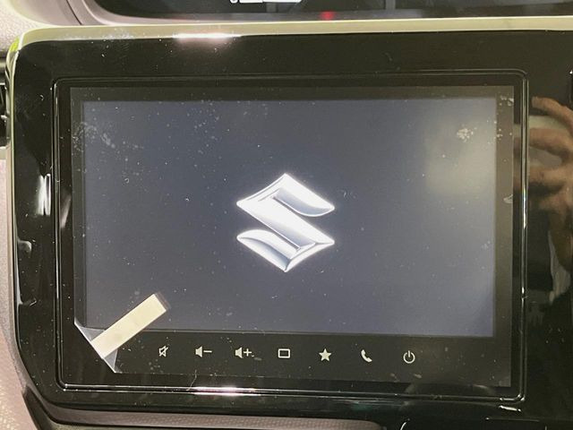 �y���[�J�[����9�C���`�i�r�z�C���e���A�ɗn�����ރX�^�C���b�V���ȁu��p�݌v�v���[�J�[�i�r�𑕔��􎋔F���⑀�쐫�ȂǊ�{���\�ɂ��D��A���㎿�ȃJ�[���C�t�����y���݂��������܂��B